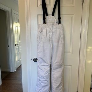 Mountain Wearhouse woman's snow pants